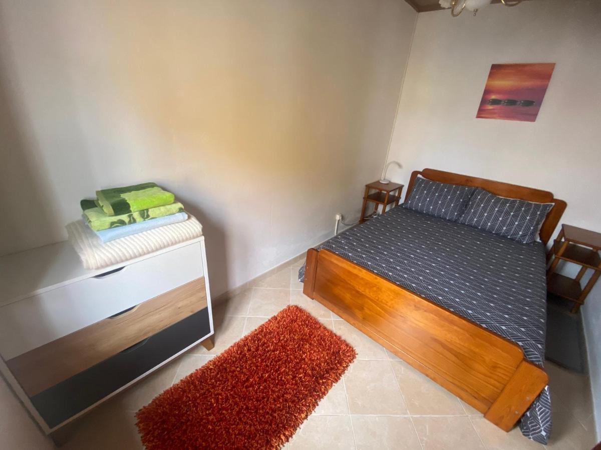 Cantinho Da Avo Vila do Bispo Luaran gambar