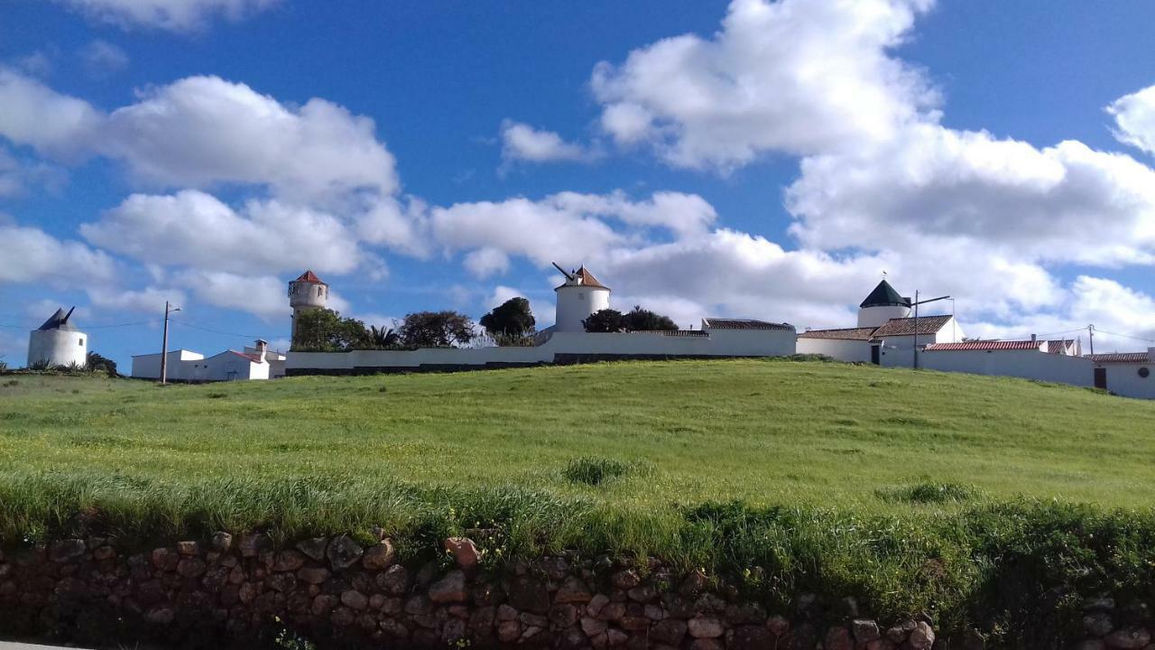 Cantinho Da Avo Vila do Bispo Luaran gambar